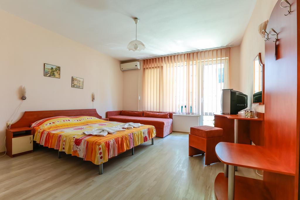 Guest House ,, Ekaterina" Nessebar Exterior foto