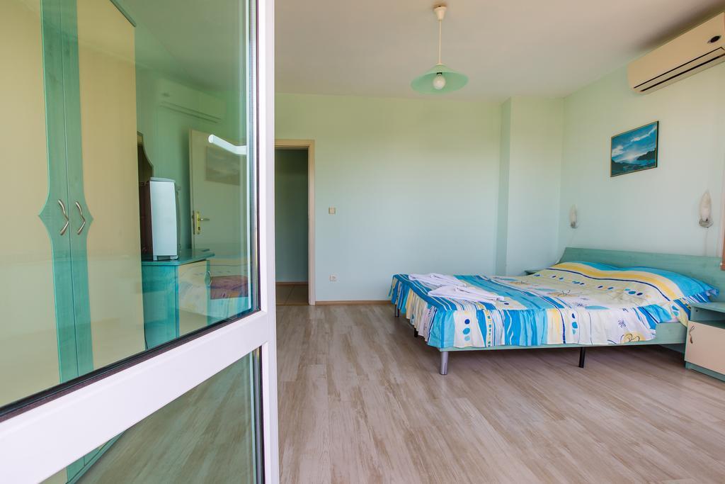 Guest House ,, Ekaterina" Nessebar Exterior foto